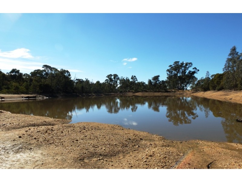 251 Dawsons Road, Avoca VIC 3467