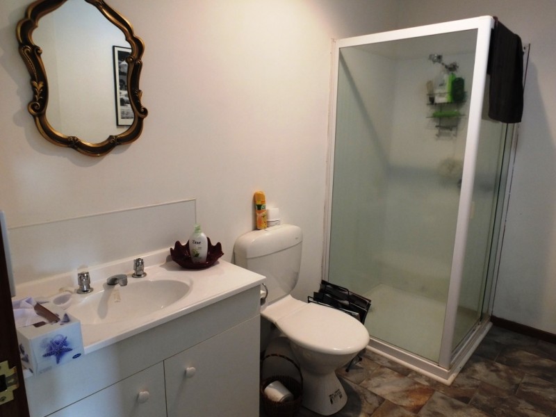 105 Riflebutts Road, Landsborough VIC 3384