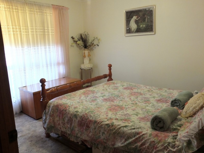 40 Meaghers Road, Moonambel VIC 3478