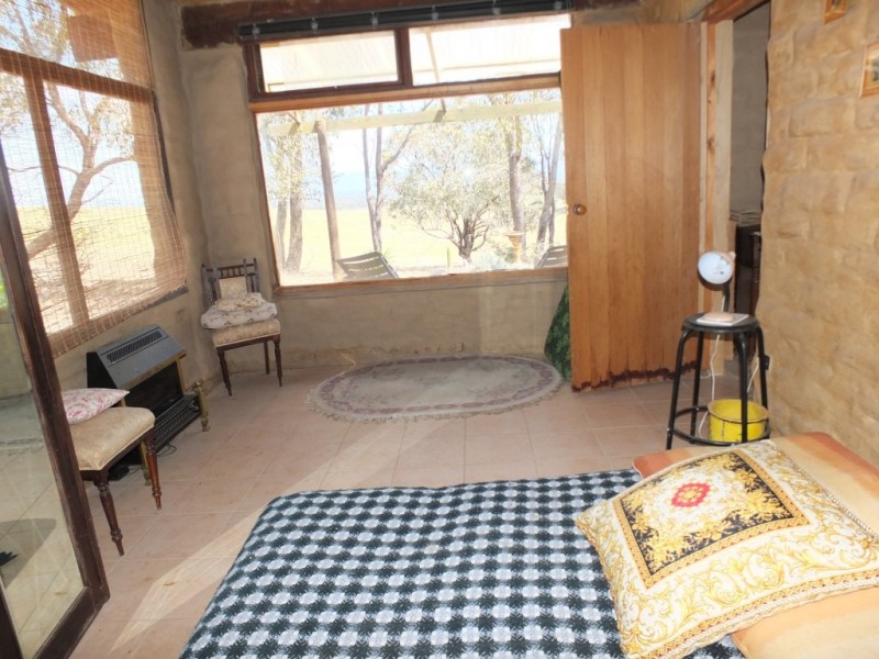 2/498 Caralulup Road, Avoca VIC 3467