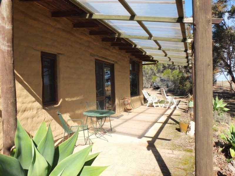 2/498 Caralulup Road, Avoca VIC 3467