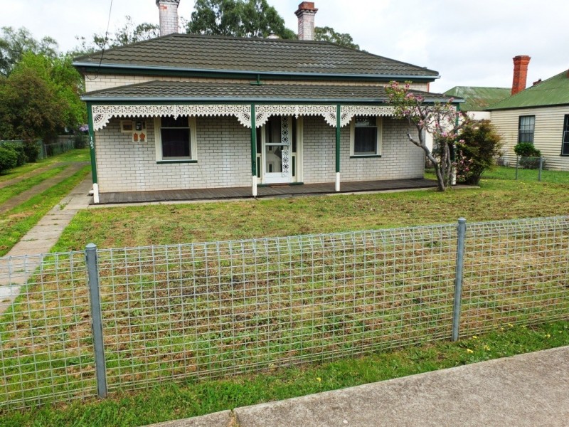 165 High Street, Avoca VIC 3467