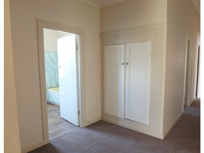 165 High Street, Avoca VIC 3467