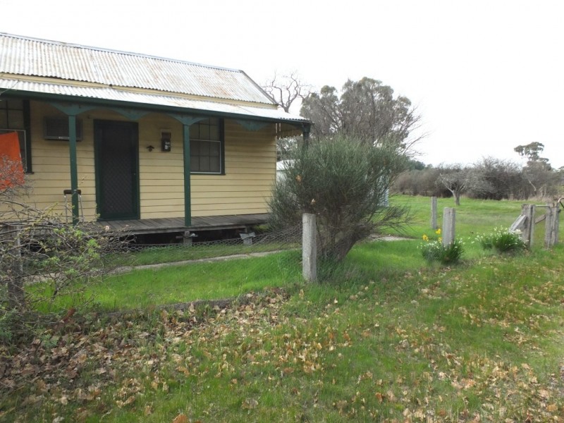 6119 Stawell-Avoca Road, Moonambel VIC 3478