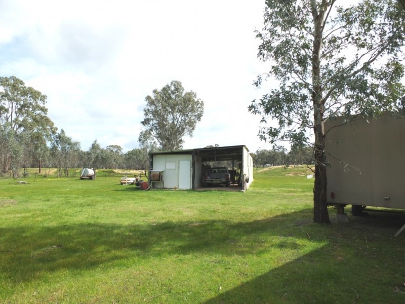 135 Peacock Track, Lillicur VIC 3371