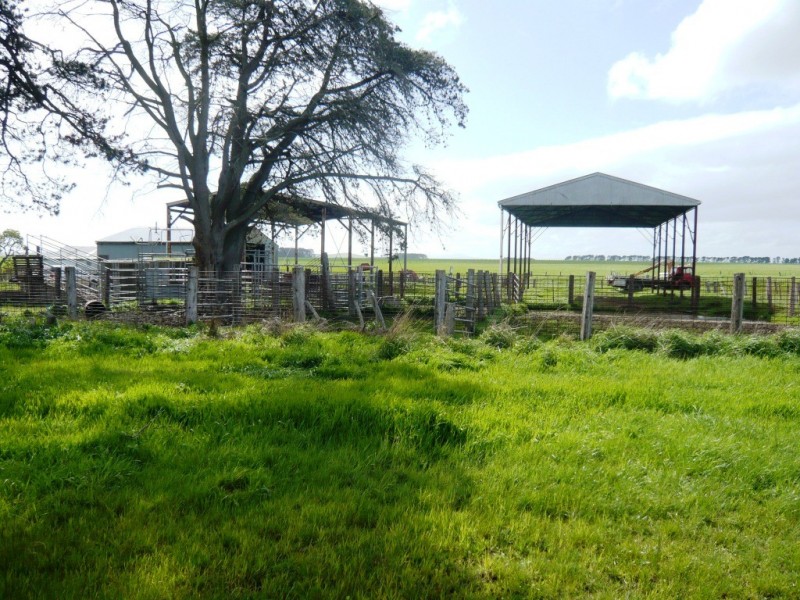 1628 Carngham-Streatham Rd, Mount Emu VIC 3351