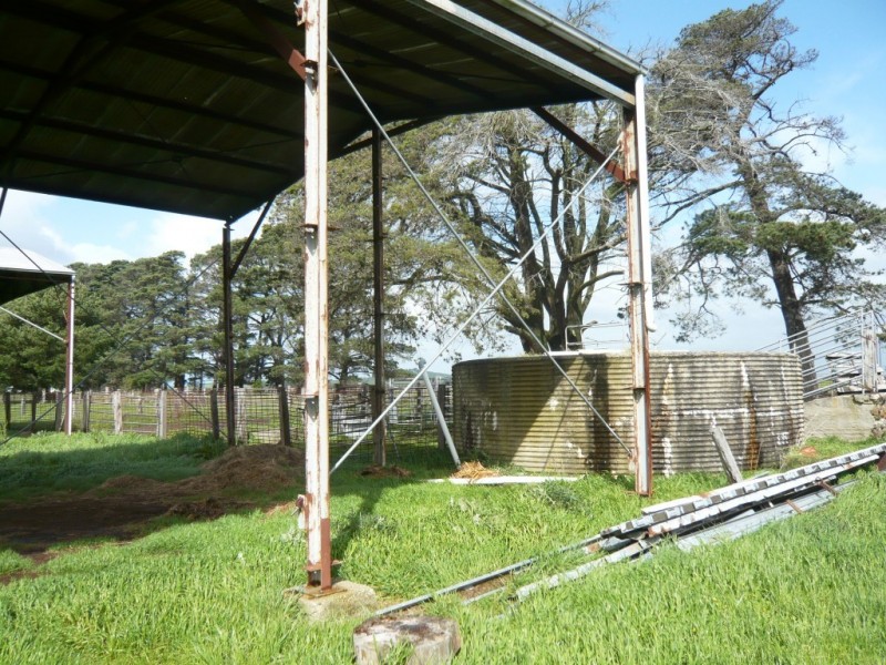 1628 Carngham-Streatham Rd, Mount Emu VIC 3351