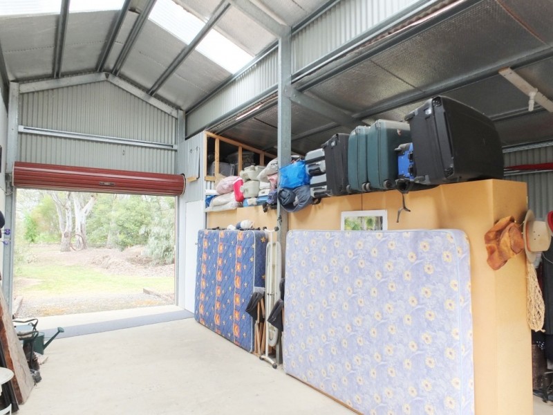 6 High Street, Navarre VIC 3384