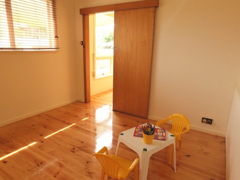 178 High Street, Avoca VIC 3467