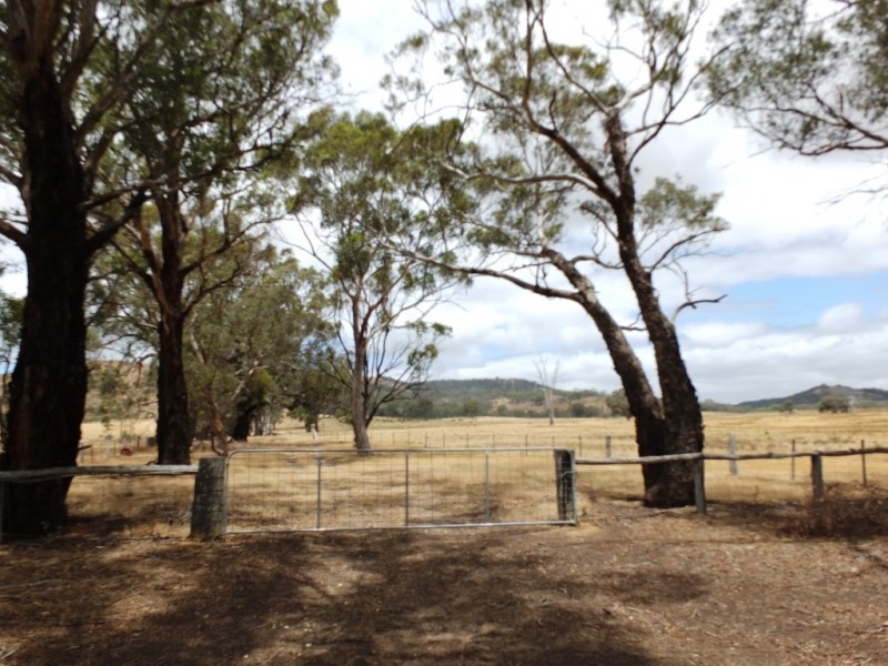 CA 168 Harrisons Back Road, Moonambel VIC 3478