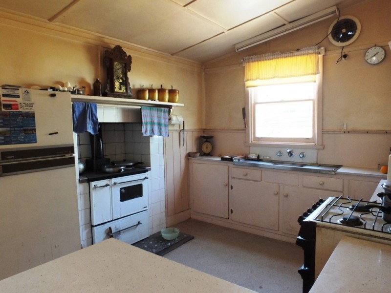 38 Liebig Street, Avoca VIC 3467