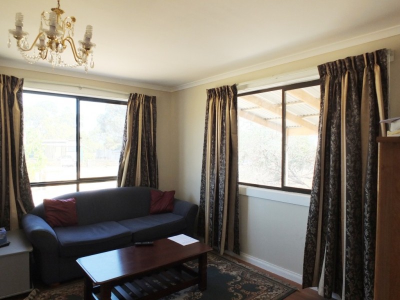 14a Mountain View Street, Avoca VIC 3467