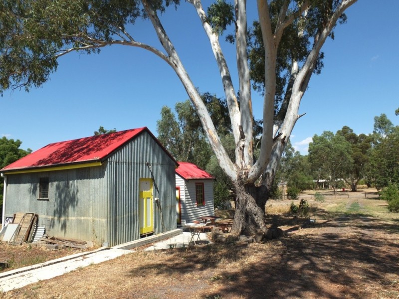 103 High St, Avoca VIC 3467