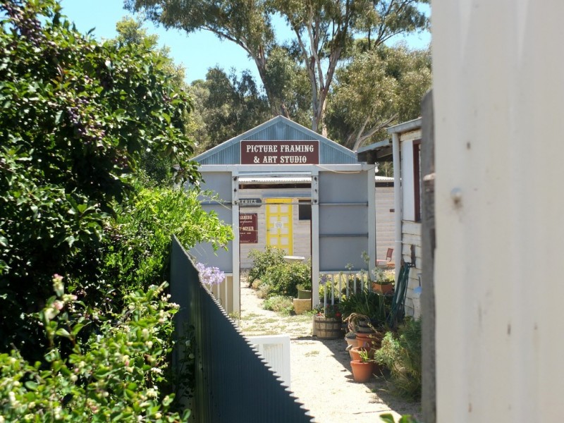 103 High St, Avoca VIC 3467