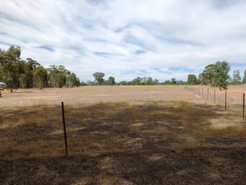 177 Lamplough-Greenhill Creek Road, Amphitheatre VIC 3468