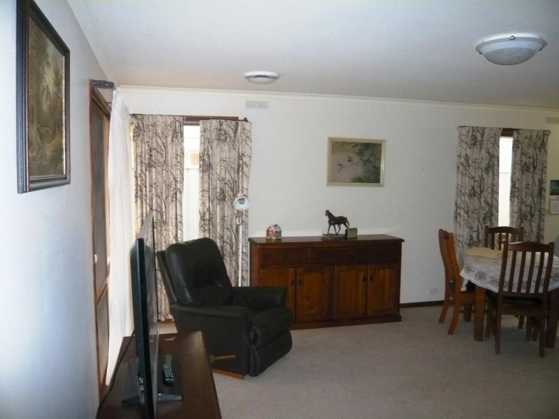 45 Powlett Street, Carisbrook VIC 3464
