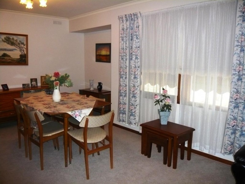 45 Powlett Street, Carisbrook VIC 3464