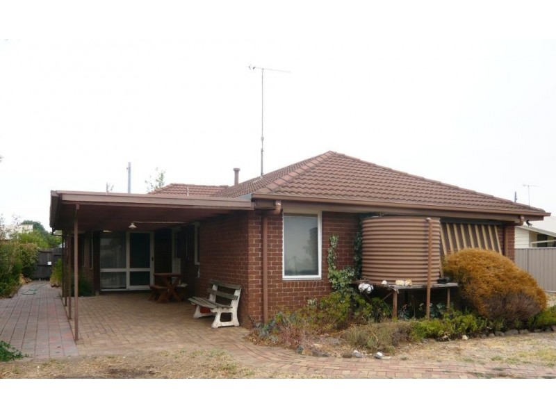 45 Powlett Street, Carisbrook VIC 3464