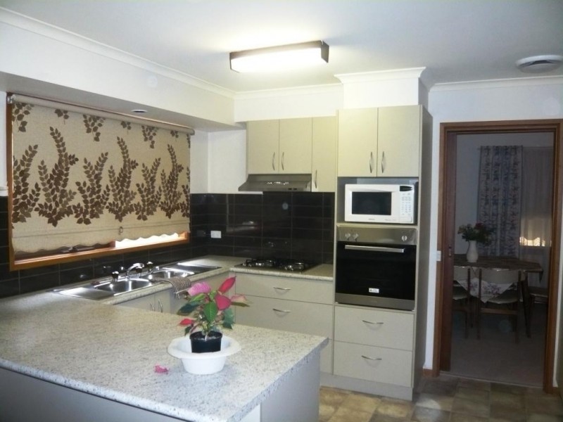 45 Powlett Street, Carisbrook VIC 3464
