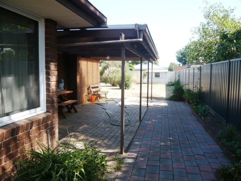 45 Powlett Street, Carisbrook VIC 3464
