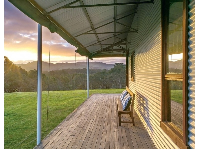 42 Townsing Road, Amphitheatre VIC 3468