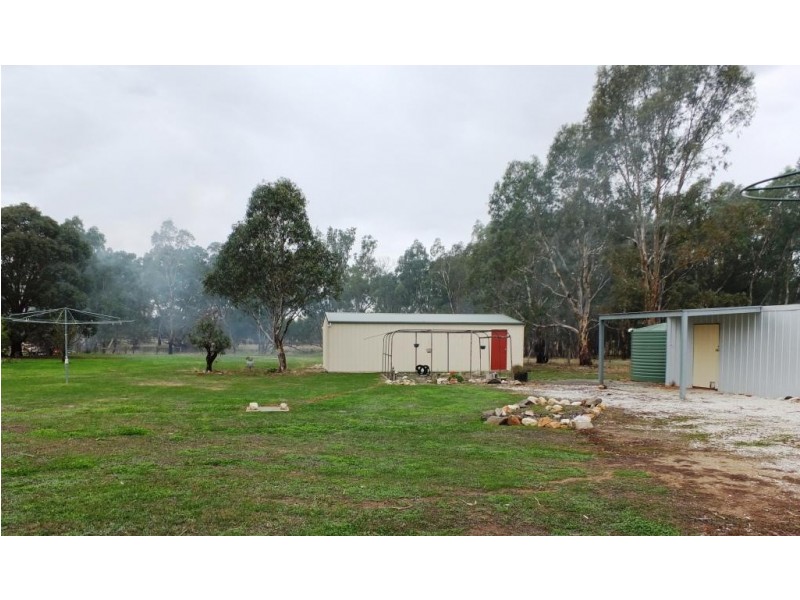 22 Separation Road, Dunolly VIC 3472