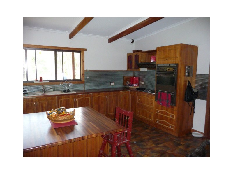 201 Coates Road, Snake Valley VIC 3351