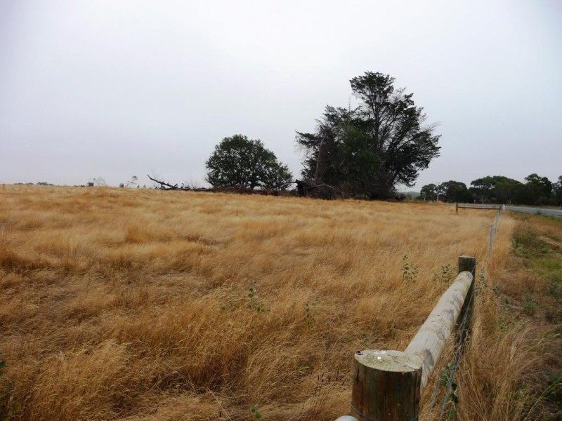 Lot 2 Sebastopol-Smythesdale Road, Ross Creek VIC 3351