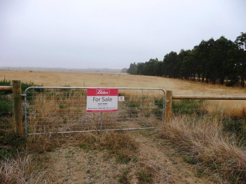 Lot 3 Sebastopol-Smythesdale Road, Ross Creek VIC 3351