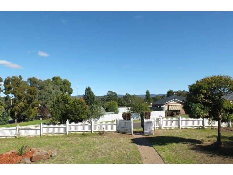 74 Rutherford Street, Avoca VIC 3467