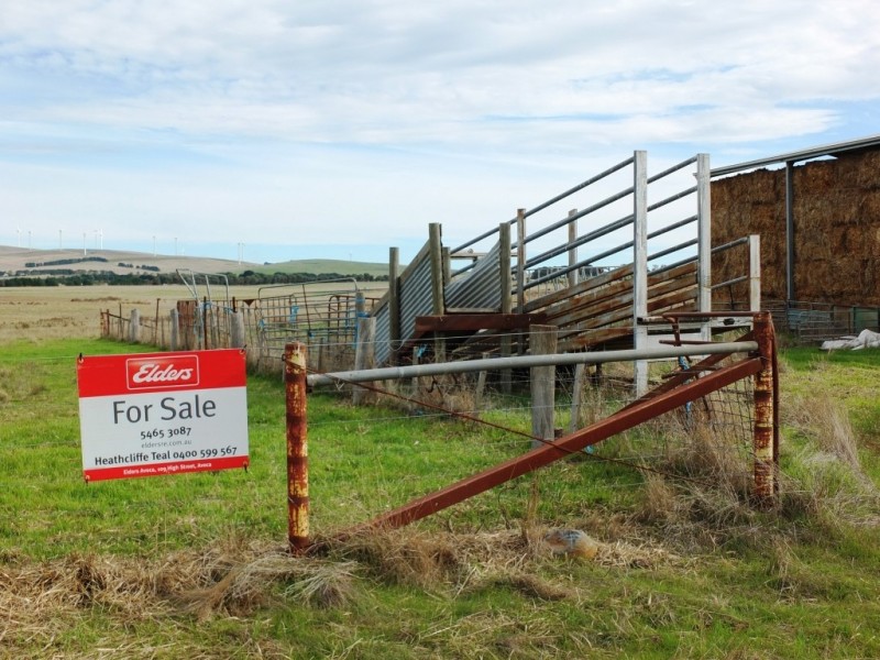 CA 176,176ABEH Monegettis Road, Evansford VIC 3371