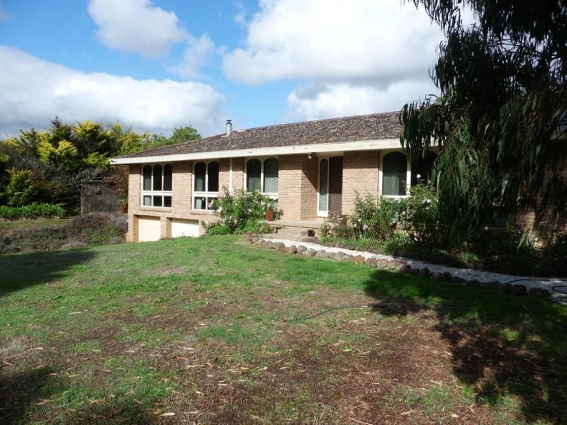 72 High Street, Beaufort VIC 3373