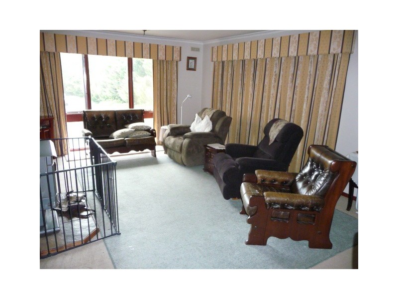 72 High Street, Beaufort VIC 3373