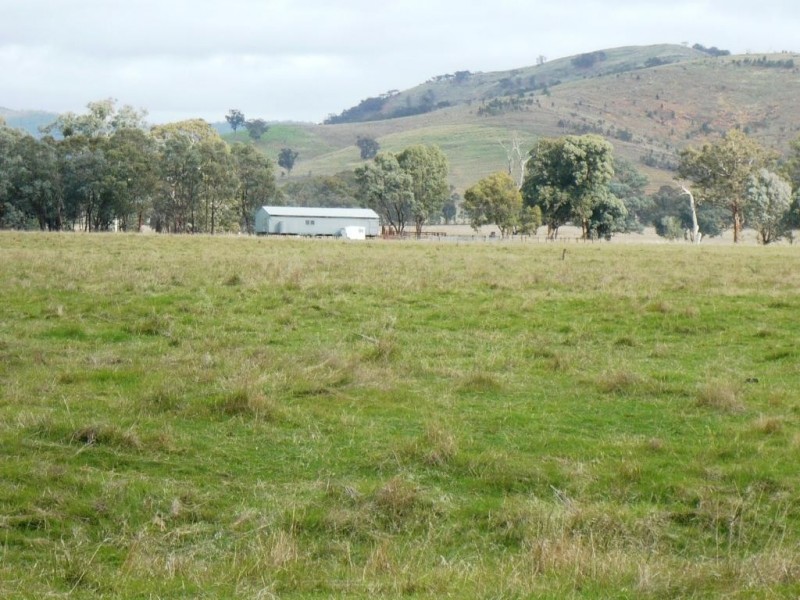 - Sunraysia Highway, Moonambel VIC 3478