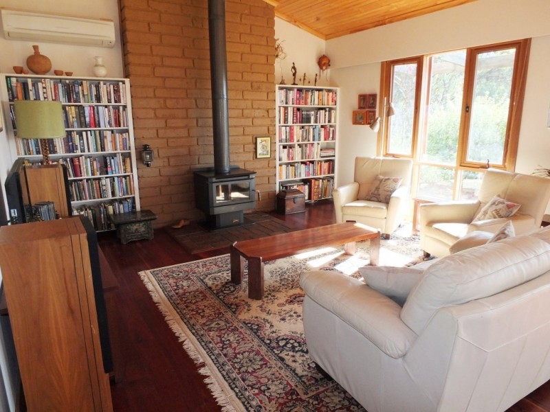 107 McAdams Lane, Moonambel VIC 3478