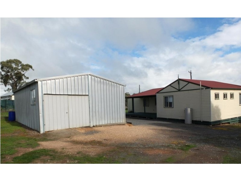 72-74 High Street, Avoca VIC 3467
