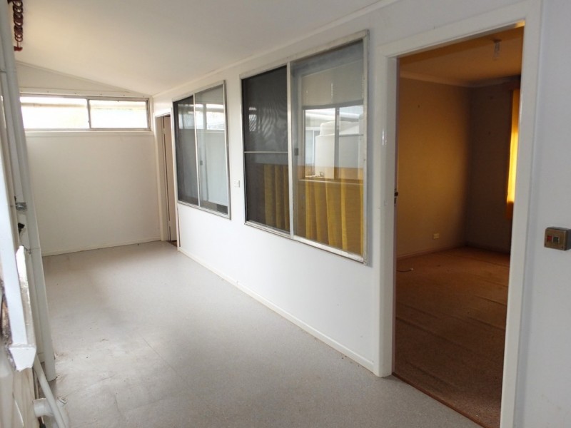 24 Davey Street, Avoca VIC 3467