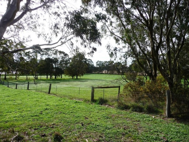868 Davenport Road, Learmonth VIC 3352