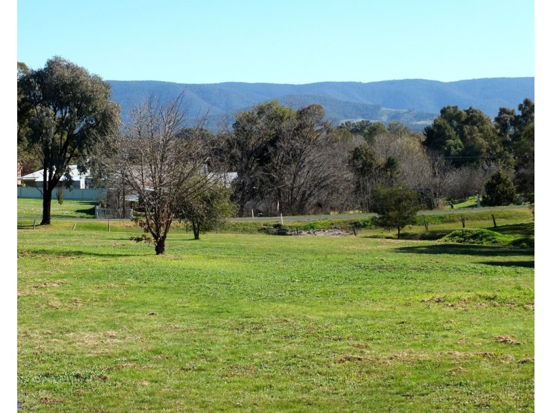 34 Boyce Street, Avoca VIC 3467