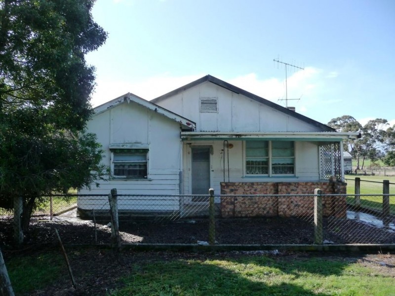 8 Dundas Street, Raglan VIC 3373