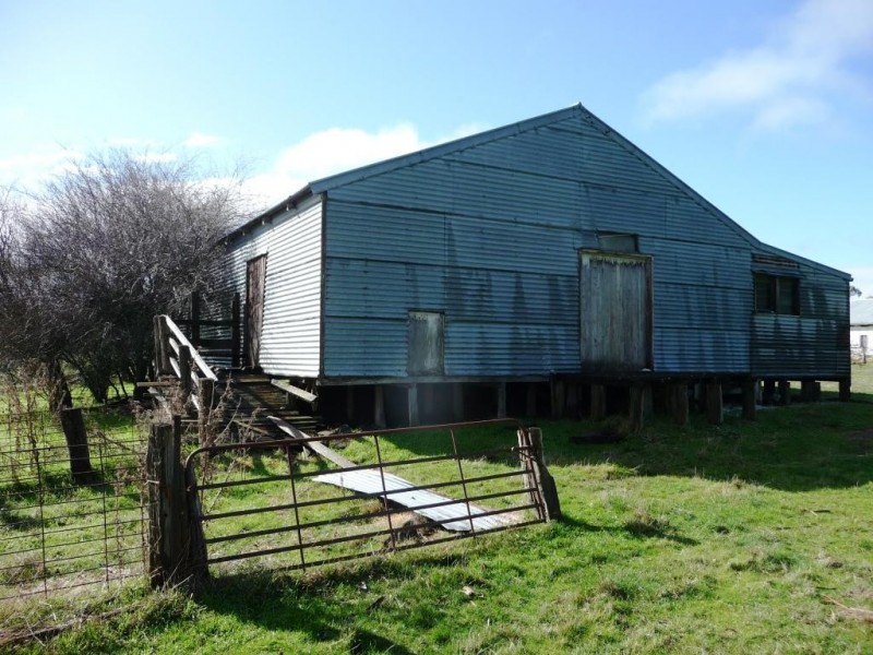 8 Dundas Street, Raglan VIC 3373