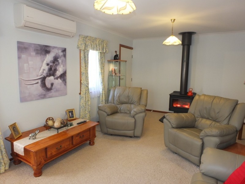 21 Green Street, Elmhurst VIC 3469