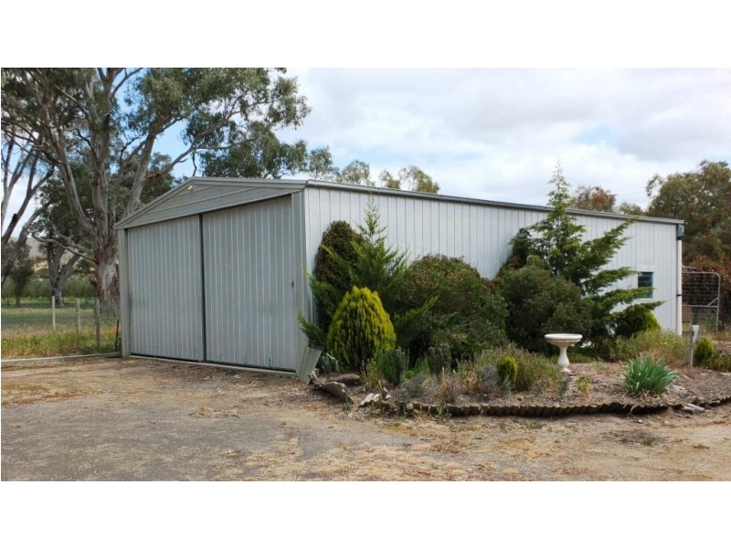 6228 Stawell-Avoca Road, Moonambel VIC 3478