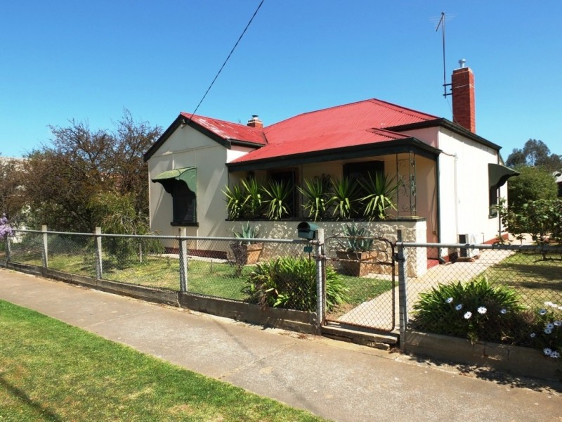 151 High Street, Avoca VIC 3467