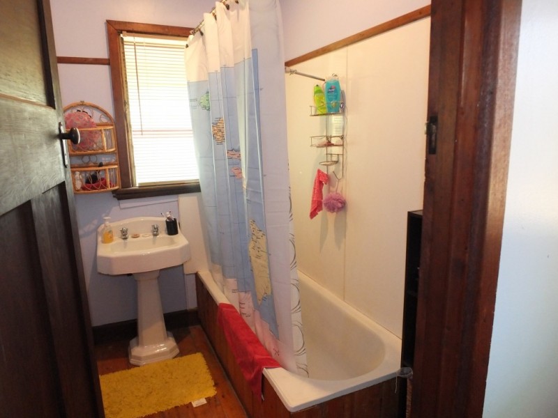 151 High Street, Avoca VIC 3467