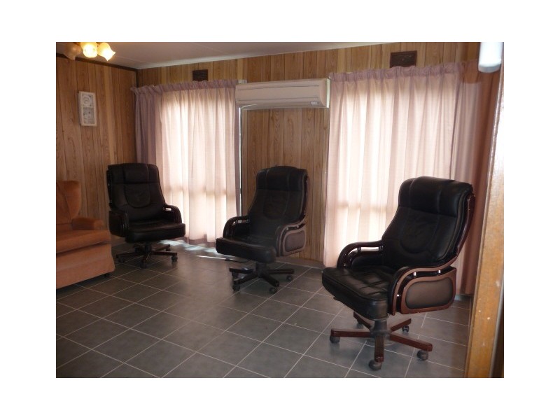 26 Beaufort Road, Skipton VIC 3361