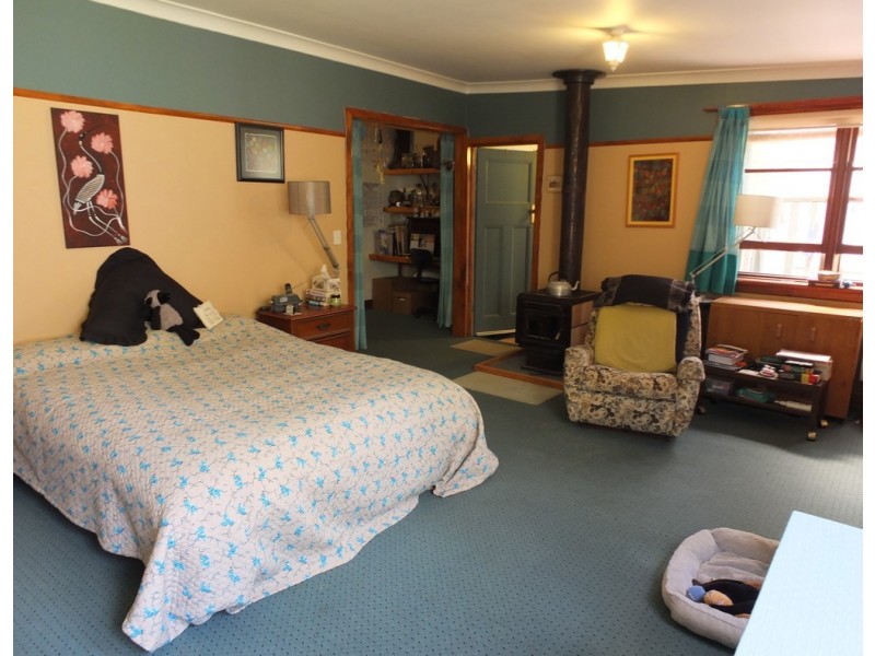 20 Astbury Street, Avoca VIC 3467