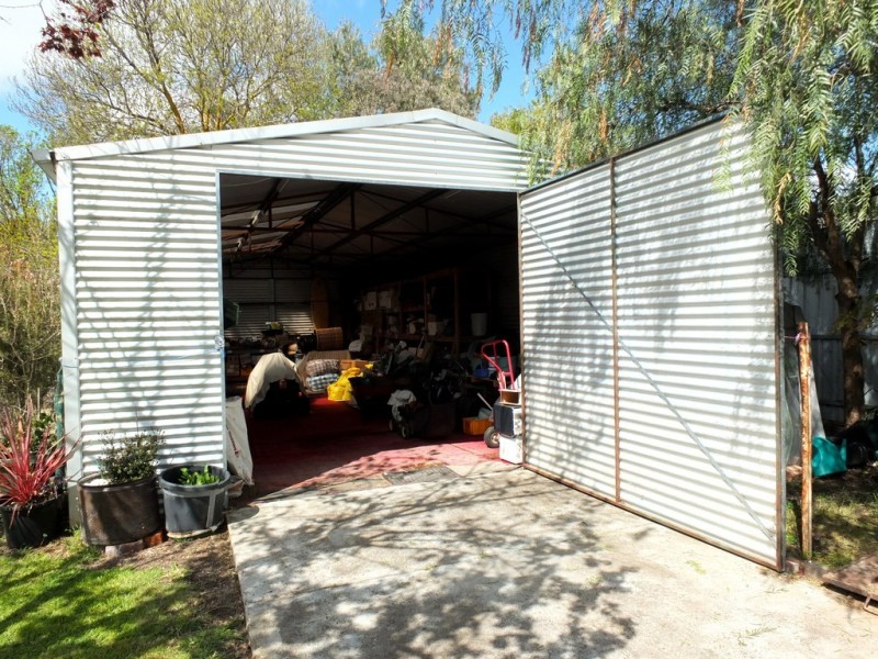 20 Astbury Street, Avoca VIC 3467