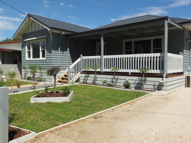 37 Faraday, Avoca VIC 3467