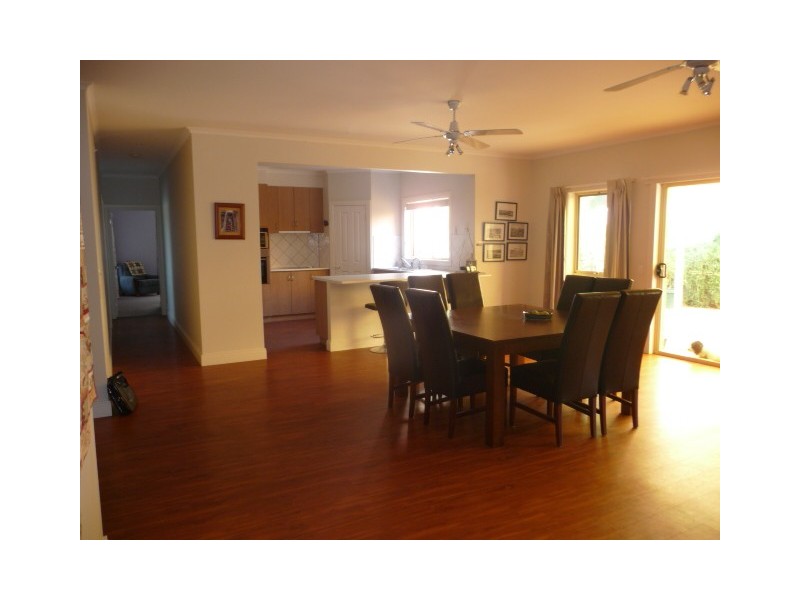 82 Bailey Street, Clunes VIC 3370